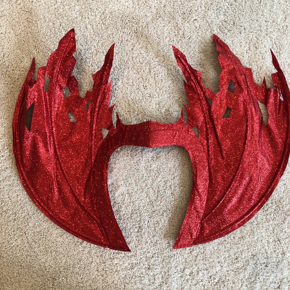 Spirit Halloween Kids/Adult Gothic Devil Costume Red Black with Wings & Headband - Picture 9 of 15